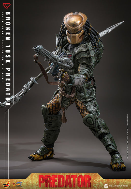 Broken Tusk Predator Premium Action Figure