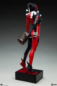 DC Comics Classic Harley Quinn Premium Collectible Statue
