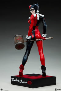 DC Comics Classic Harley Quinn Premium Collectible Statue