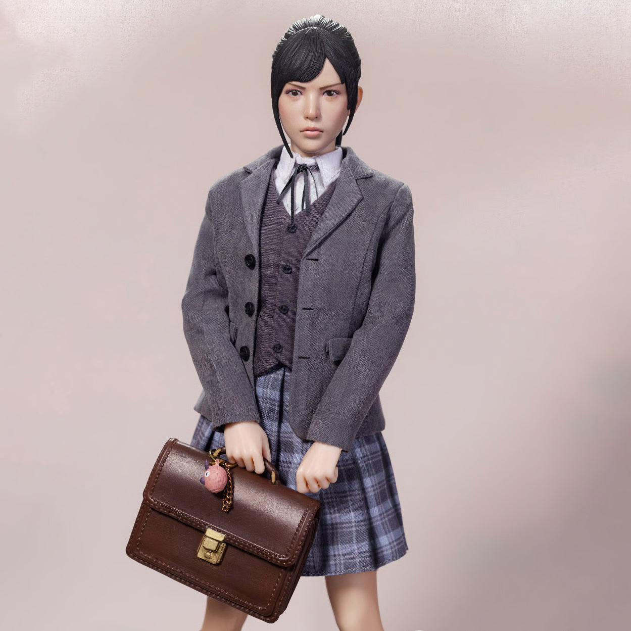 Momoko (Winter Uniform Version)