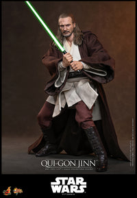 Qui-Gon Jinn Star Wars 1/6 Scale Collectible Figure