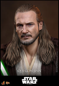 Qui-Gon Jinn Star Wars 1/6 Scale Collectible Figure