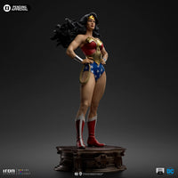 DC Trinity Wonder Woman Premium Collectible Statue