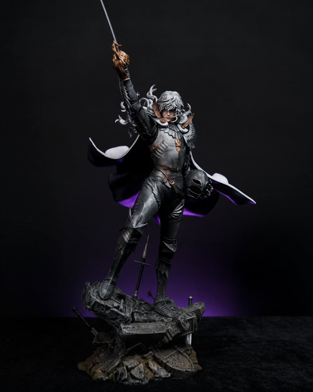Griffith Figure
